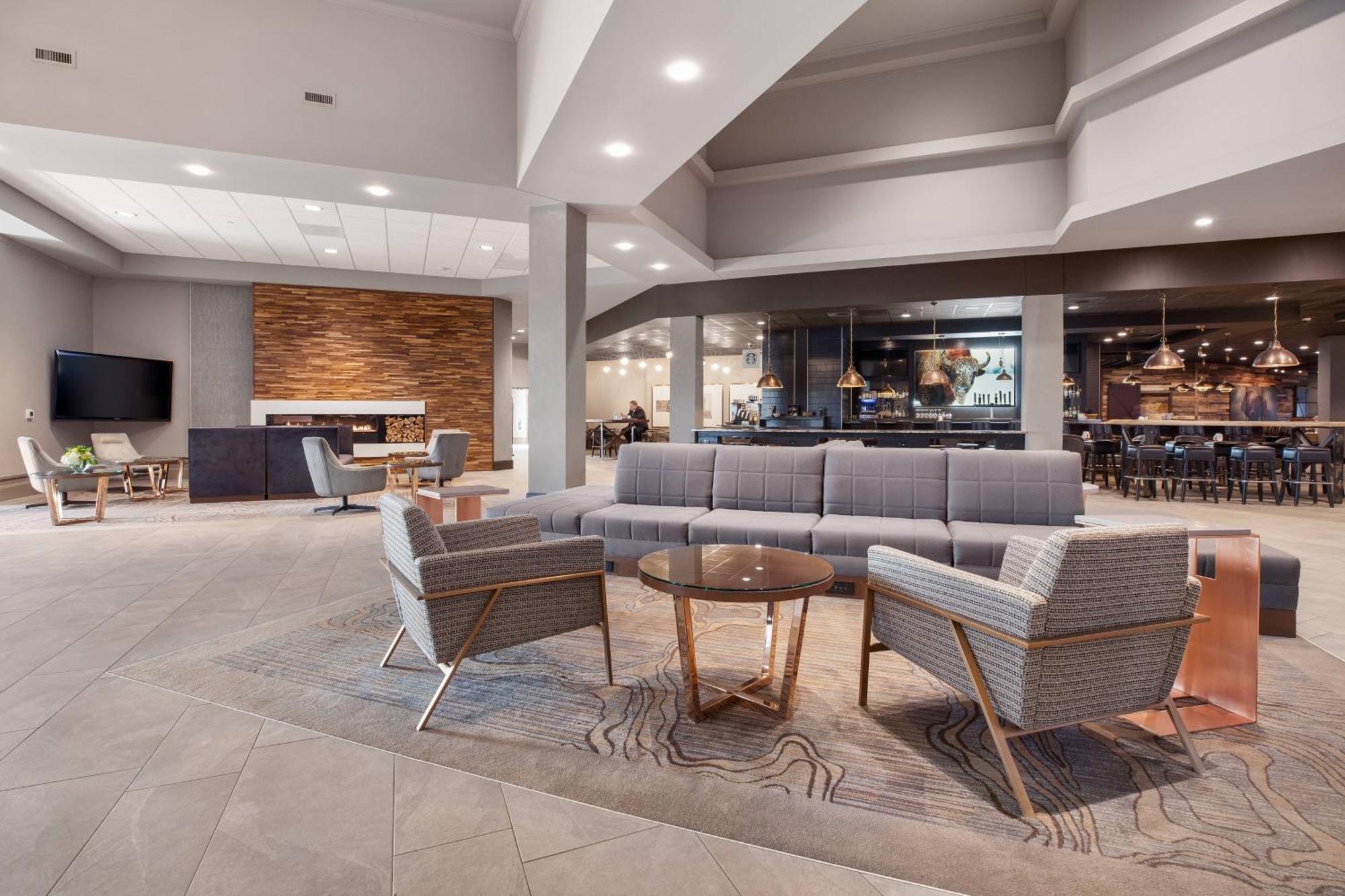 Delta Hotels By Marriott Fargo Esterno foto