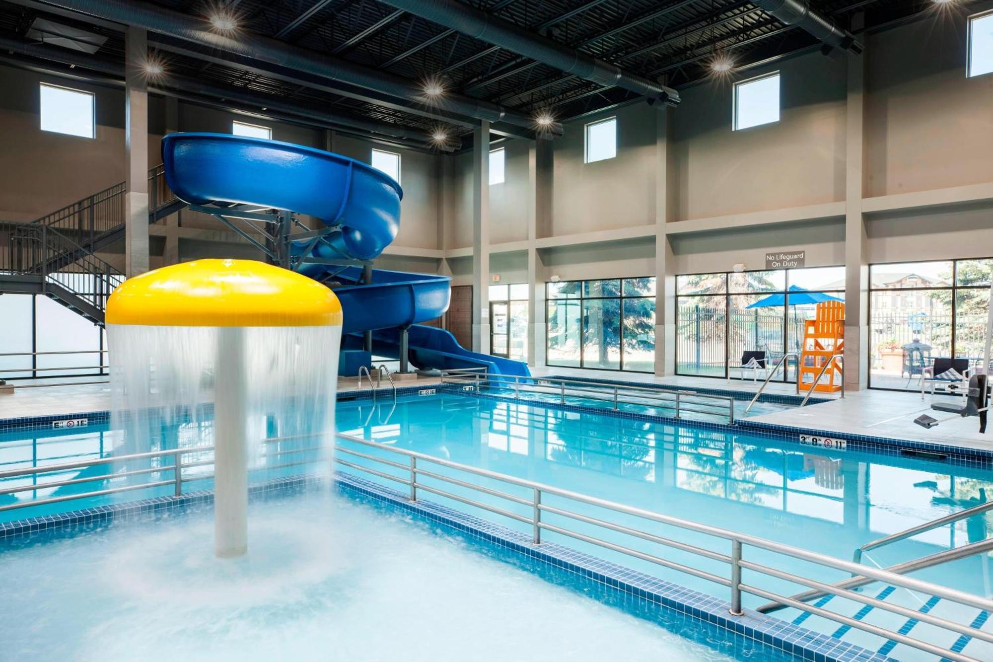 Delta Hotels By Marriott Fargo Esterno foto