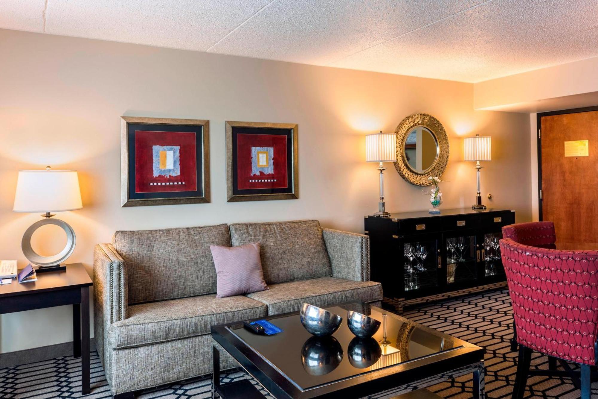 Delta Hotels By Marriott Fargo Esterno foto