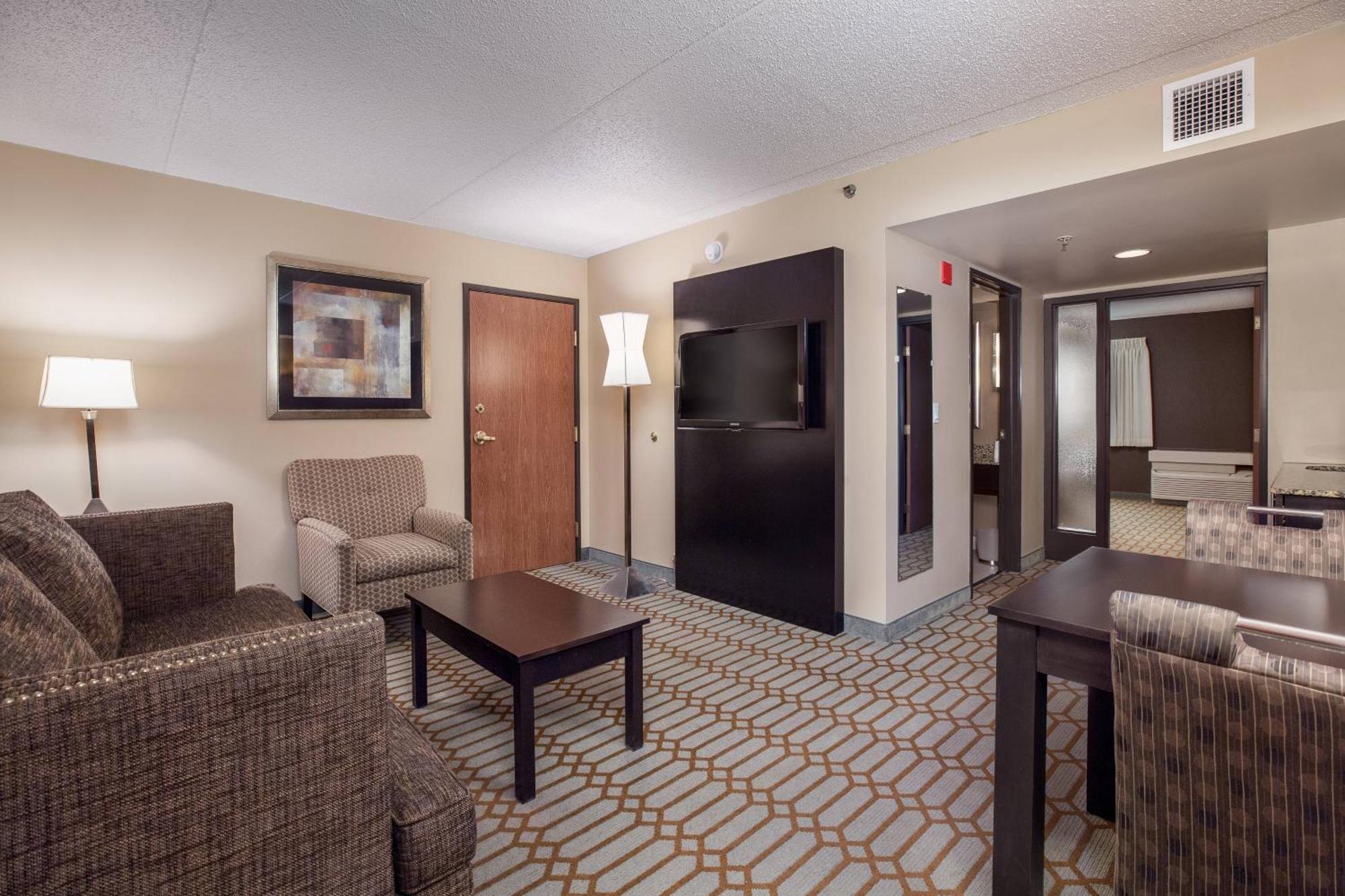 Delta Hotels By Marriott Fargo Esterno foto