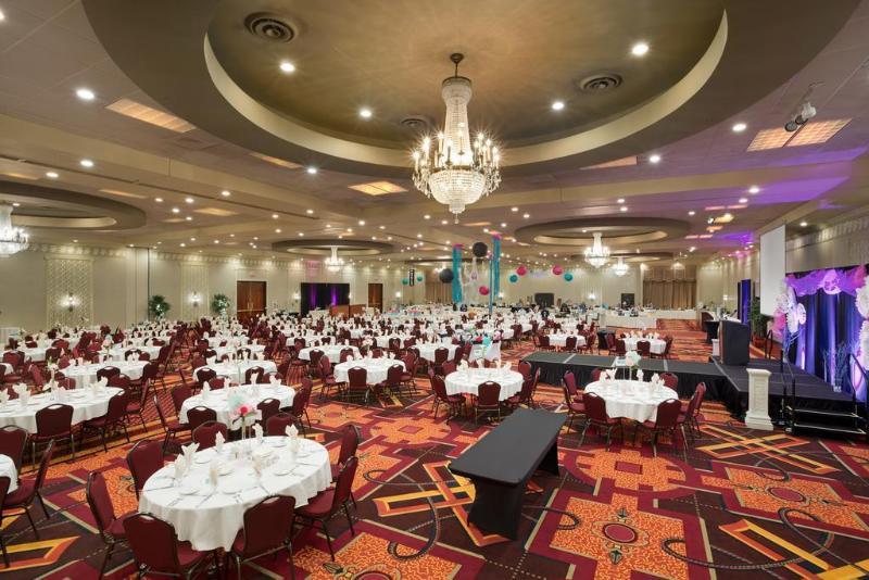 Delta Hotels By Marriott Fargo Esterno foto