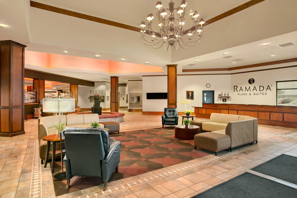 Delta Hotels By Marriott Fargo Esterno foto
